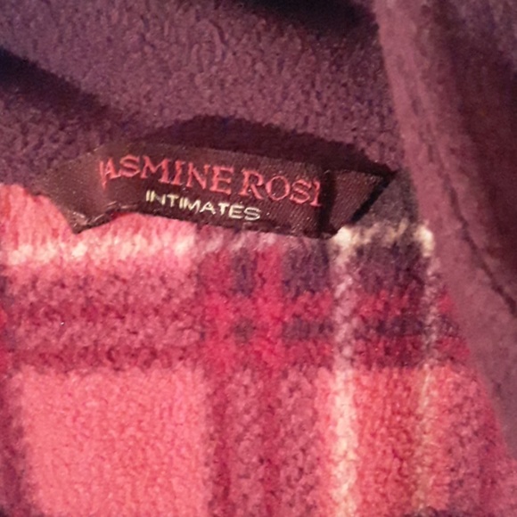 Sweater - Picture 5 of 5